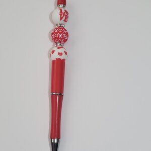 Handmade Love Beaded Pen – LOVE, Hearts & XOXO Design with Extra Ink Refi
